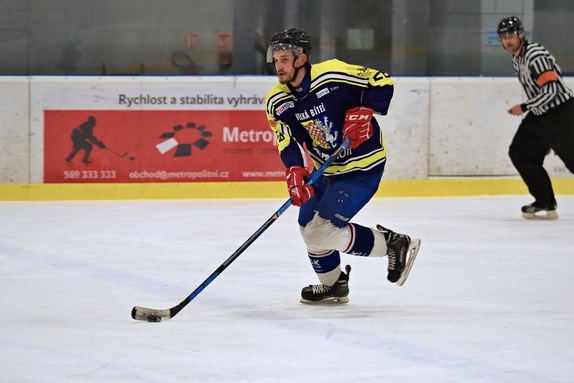 HC Světlá n. S. - HC Velká Bíteš 4:2 (4.12.2022) 1
