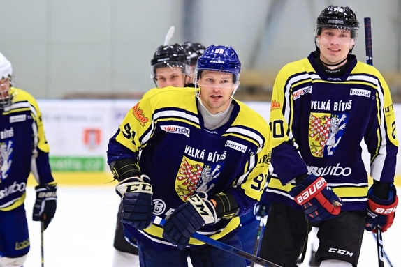 HC Světlá n. S. - HC Velká Bíteš 4:2 (4.12.2022) 1