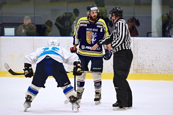 HC Světlá n. S. - HC Velká Bíteš 4:2 (4.12.2022) 2