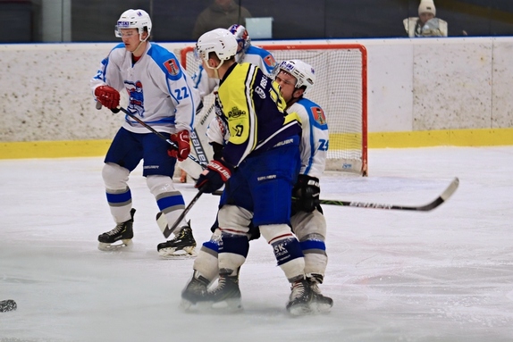 HC Světlá n. S. - HC Velká Bíteš 4:2 (4.12.2022) 3