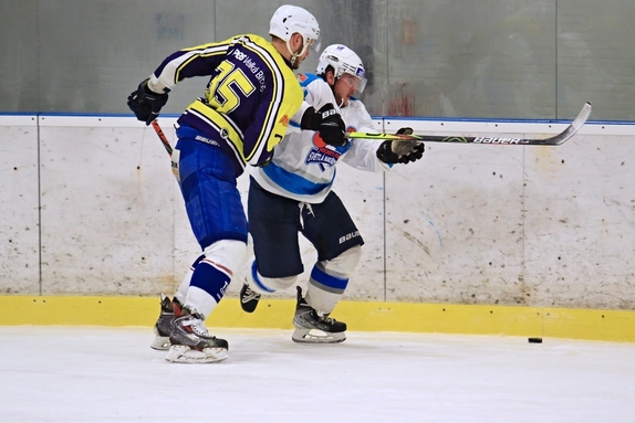 HC Světlá n. S. - HC Velká Bíteš 4:2 (4.12.2022) 3