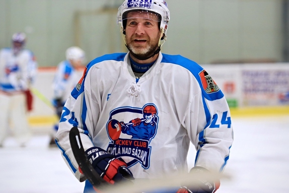 HC Světlá n. S. - HC Velká Bíteš 4:2 (4.12.2022) 1