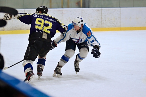 HC Světlá n. S. - HC Velká Bíteš 4:2 (4.12.2022) 2