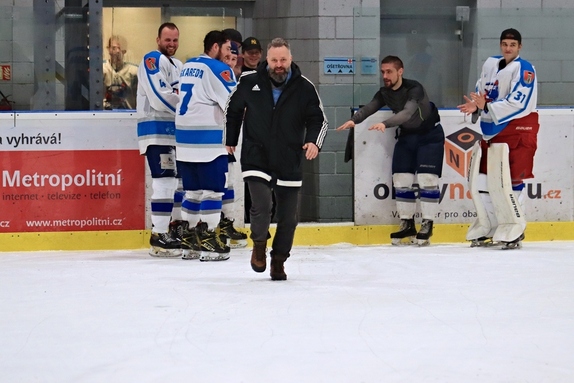 HC Světlá n. S. - HC Velká Bíteš 4:2 (4.12.2022) 4
