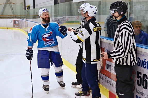 Team Včeláků - HC Světlá n. S. 8:7 (28.12.2022) 3