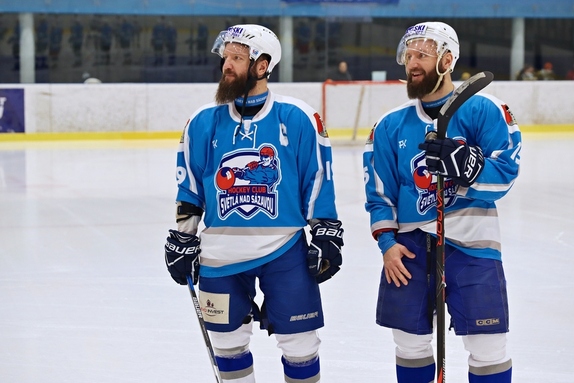Team Včeláků - HC Světlá n. S. 8:7 (28.12.2022) 6