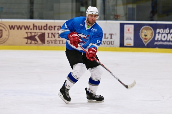 Team Včeláků - HC Světlá n. S. 8:7 (28.12.2022) 29