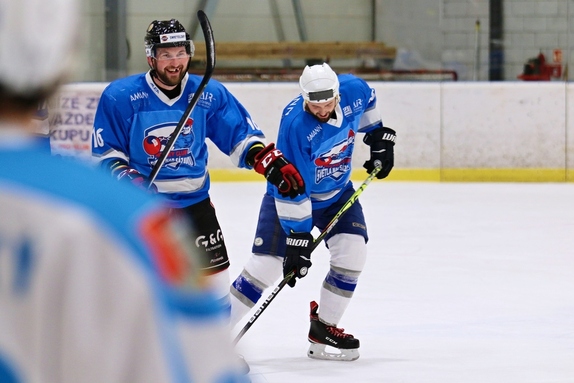 Team Včeláků - HC Světlá n. S. 8:7 (28.12.2022) 53