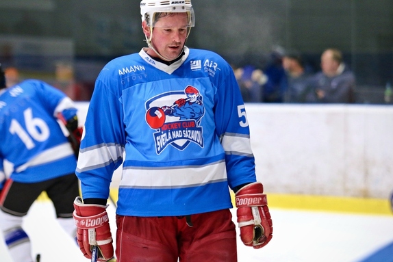 Team Včeláků - HC Světlá n. S. 8:7 (28.12.2022) 7