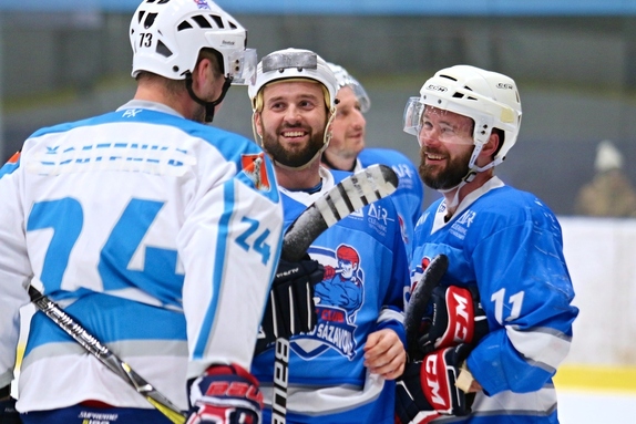 Team Včeláků - HC Světlá n. S. 8:7 (28.12.2022) 21