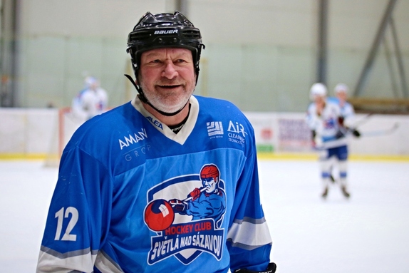 Team Včeláků - HC Světlá n. S. 8:7 (28.12.2022) 31