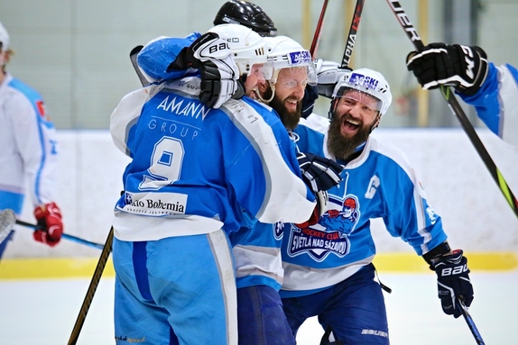 Team Včeláků - HC Světlá n. S. 8:7 (28.12.2022) 41
