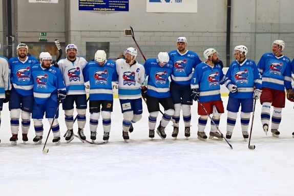 Team Včeláků - HC Světlá n. S. 8:7 (28.12.2022) 28