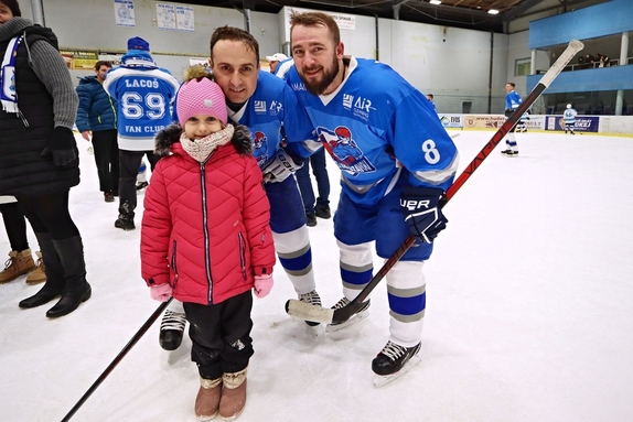 Team Včeláků - HC Světlá n. S. 8:7 (28.12.2022) 39