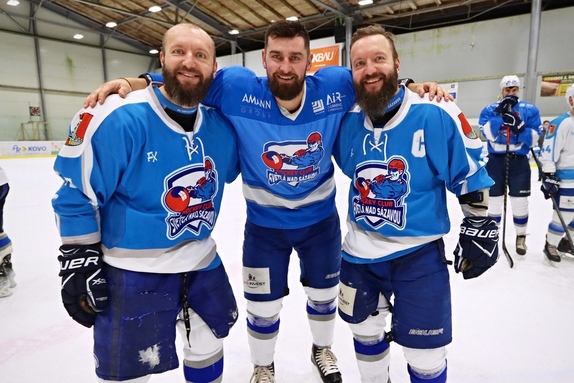 Team Včeláků - HC Světlá n. S. 8:7 (28.12.2022) 45
