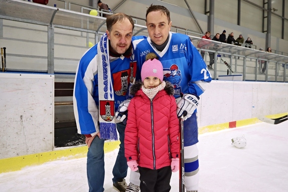 Team Včeláků - HC Světlá n. S. 8:7 (28.12.2022) 46