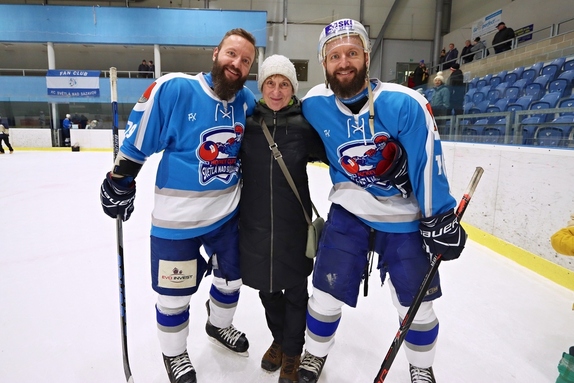 Team Včeláků - HC Světlá n. S. 8:7 (28.12.2022) 52