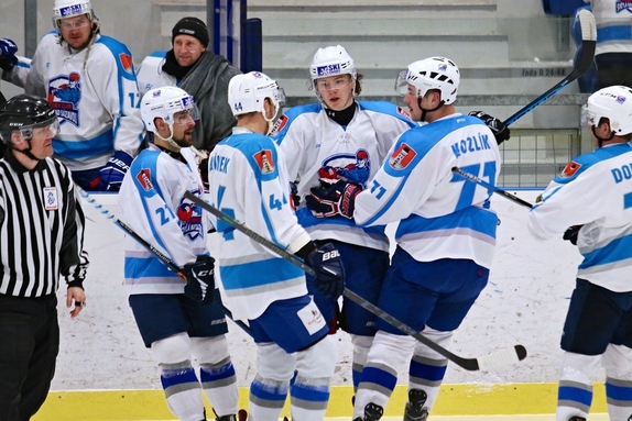 HC Světlá n. S. - HHK Vel. Mez. B 7:1 (22.1.2023) 