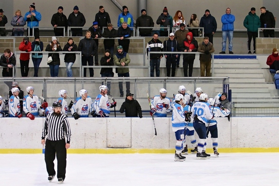 HC Světlá n. S. - HHK Vel. Mez. B 7:1 (22.1.2023) 