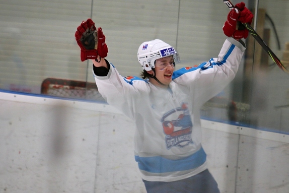 HC Světlá n. S. - HHK Vel. Mez. B 7:1 (22.1.2023) 