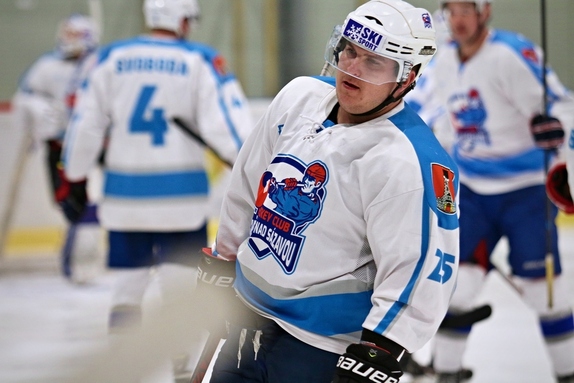 HC Světlá n. S. - HHK Vel. Mez. B 7:1 (22.1.2023) 