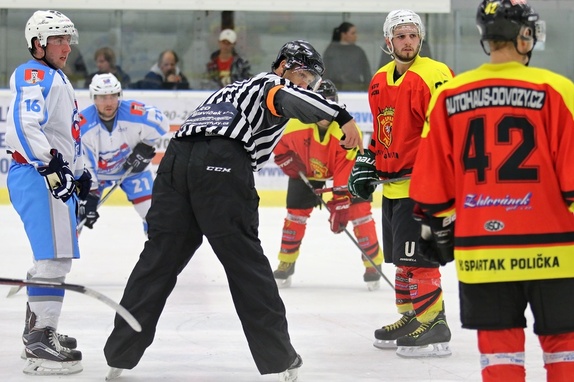 HC Světlá n. S. - HC Polička 7:2 (2.10.2016) 26