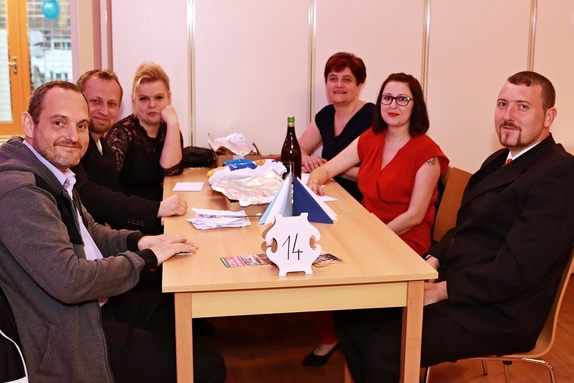 9. hokejový velikonoční ples 7