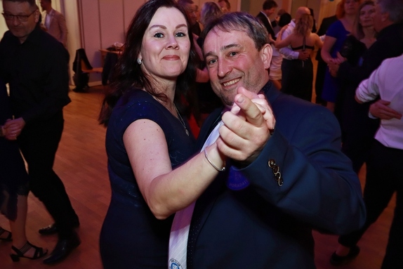 9. hokejový velikonoční ples 14