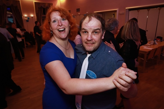 9. hokejový velikonoční ples 16