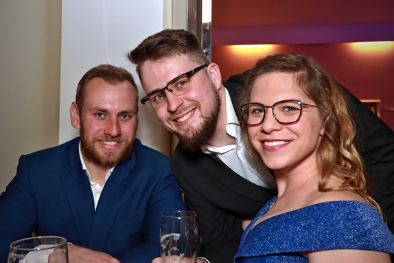 9. hokejový velikonoční ples 42