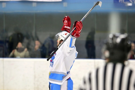 HC Světlá n. S. - HC Choceň 5:4 (12.10.2016) 13