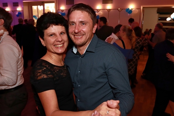 9. hokejový velikonoční ples 48