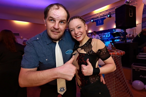 9. hokejový velikonoční ples 2