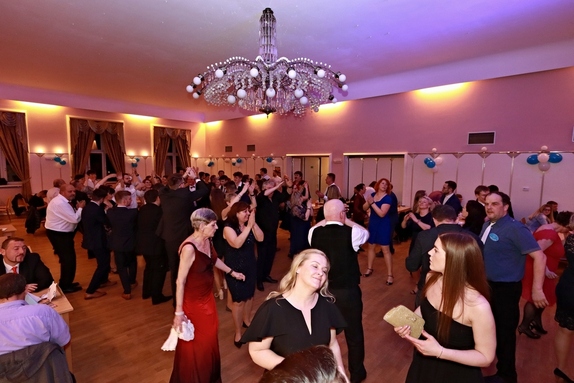 9. hokejový velikonoční ples 3