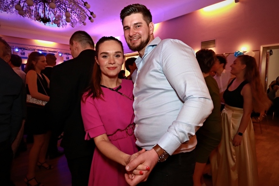 9. hokejový velikonoční ples 5