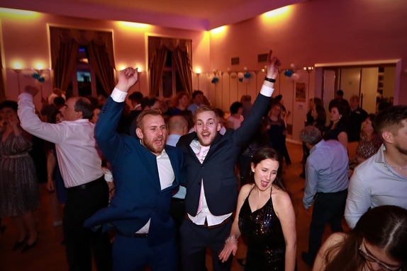 9. hokejový velikonoční ples 30