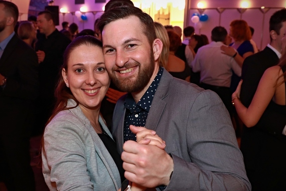 9. hokejový velikonoční ples 55