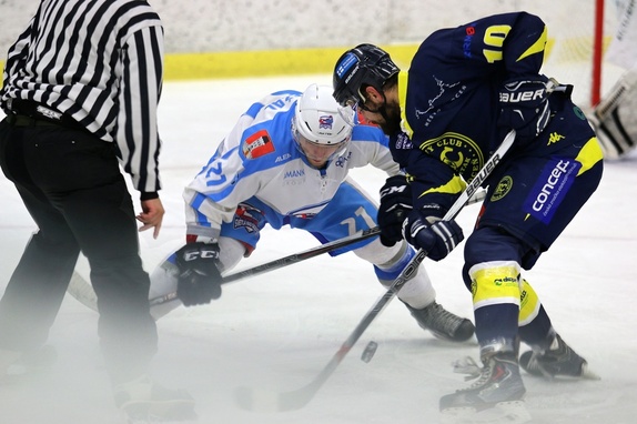 HC Světlá n. S. - HC Choceň 5:4 (12.10.2016) 46