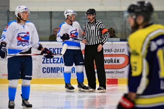 HC Světlá n. S. - HC Velká Bíteš 2:3 (21.1.2024) 1