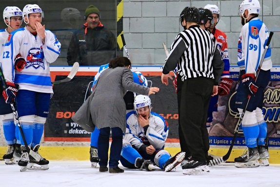 HC Světlá n. S. - HC Chotěboř 1:4 (25.2.2024) 56