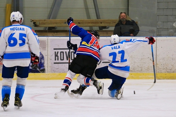 HC Světlá n. S. - SK Telč 7:3 (28.2.2024) 74