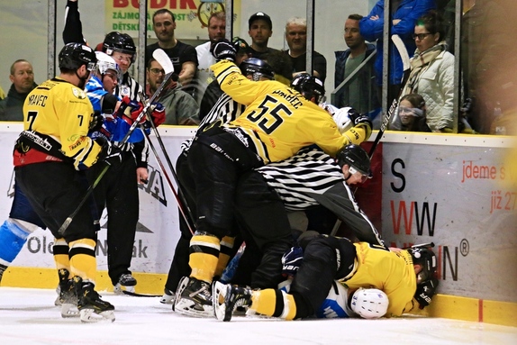 HC M. Budějovice - HC Světlá n. S. 2:0 (30.3.2024)