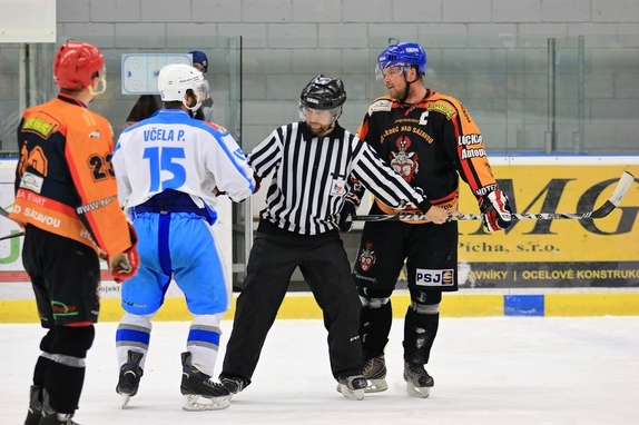 HC Světlá n. S. - HC Ledeč n. S. 3:1 (13.11.2016) 