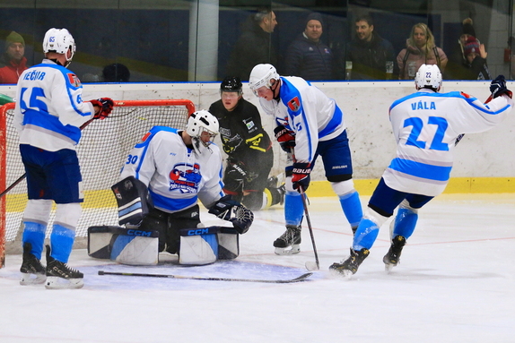 HC Světlá n. S. - HC Bystřice n. P. 10:1 (4.1.2025