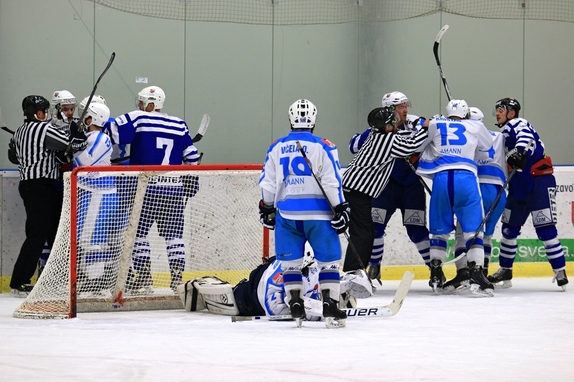 HC Světlá n. S. - HC Čes. Třebová 8:0 (15.12.2016)