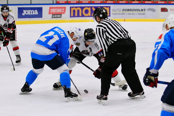 HC Pelhřimov - HC Světlá n. S. 5:3 (12.2.2025) 35