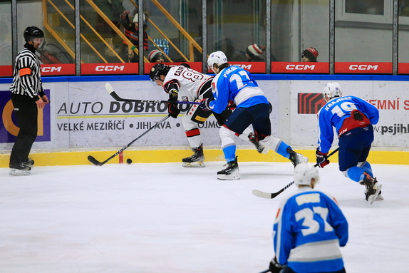 HC Pelhřimov - HC Světlá n. S. 5:3 (12.2.2025) 9