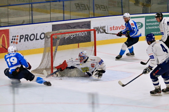 HHK Vel. Mez. B - HC Světlá n. S. 3:5 (28.9.2025) 