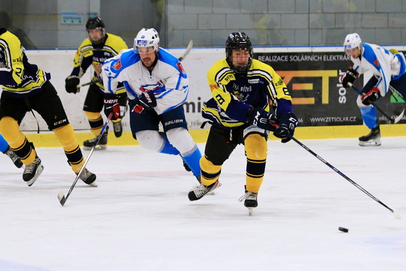 HC Světlá n. S. - HC Velká Bíteš 2:4 (19.10.2025) 