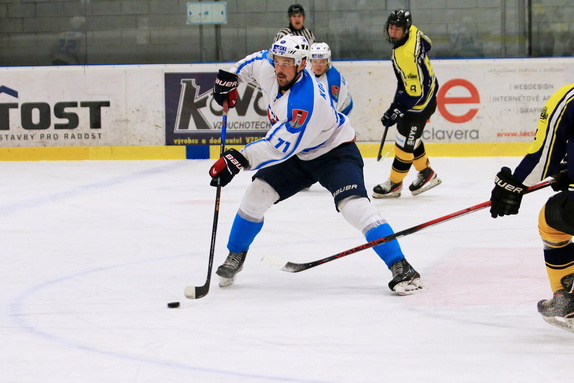 HC Světlá n. S. - HC Velká Bíteš 2:4 (19.10.2025) 
